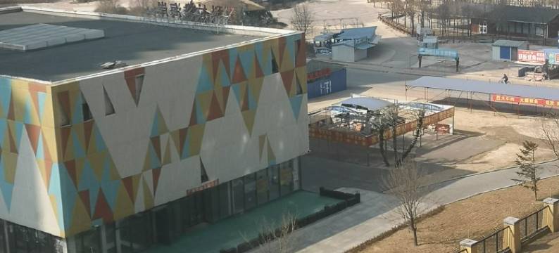 蓝天白云海景民宿(金沙滩路1号分店)图片