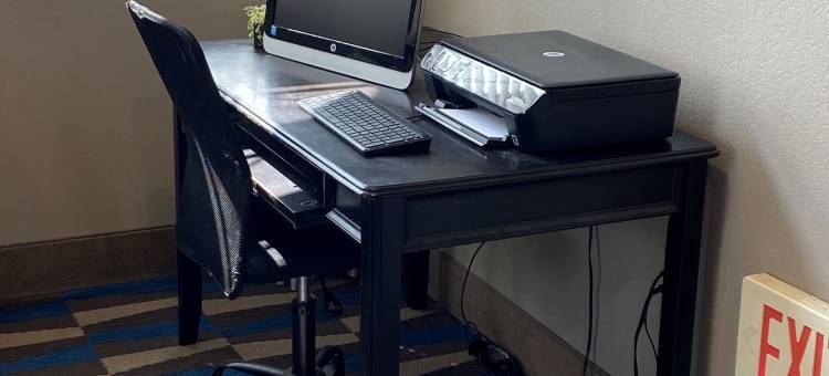 克利尔莱克温德姆麦客达套房酒店(Microtel Inn & Suites by Wyndham Clear Lake)图片