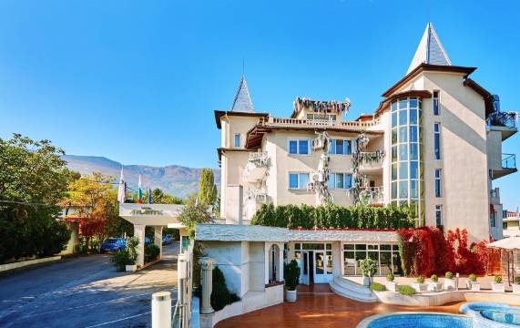 hotel overview picture