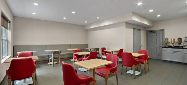 桑蒂I-95舒适套房酒店(Comfort Inn & Suites Santee I-95)图片