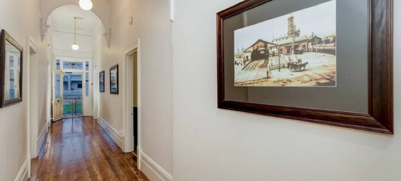 利迪亚德西摩酒店(Seymours on Lydiard)图片