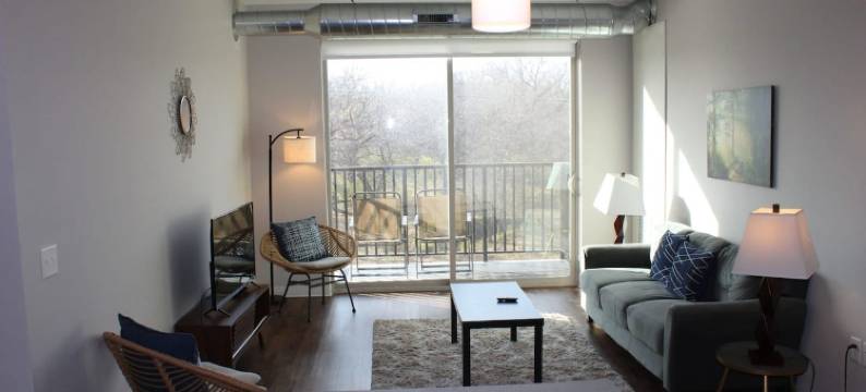 Campustown Flat near Jack Trice with Firepit图片