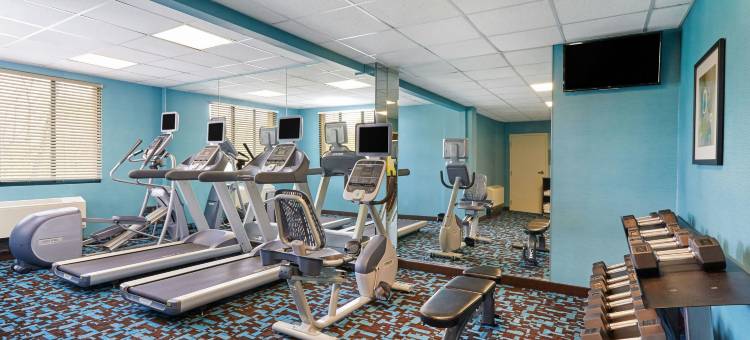 芝加哥朗伯德万枫酒店(Fairfield Inn & Suites Chicago Lombard)图片