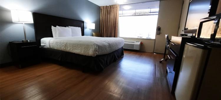 OYO伊利诺伊莫林市区I-74北酒店(Americas Best Value Inn Moline)图片