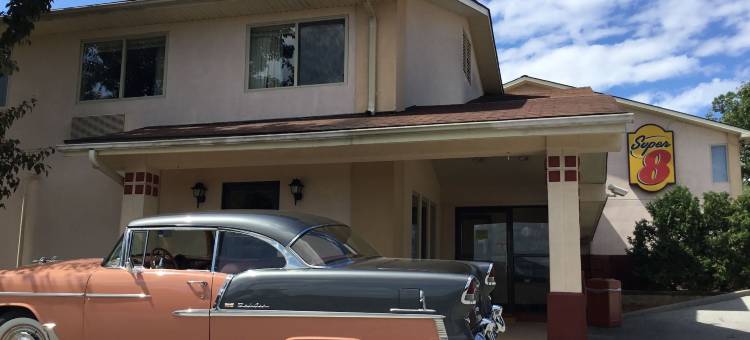 纽堡西点斯图尔特国际机场温德姆速8酒店(Super 8 by Wyndham Newburgh/West Point Near Stewart Airport)图片