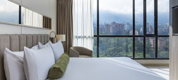 麦地那约克豪华套房(Bluedoors York Luxury Suites)图片