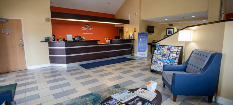 休斯顿东贝敦凯艺酒店(Quality Inn Baytown - Houston East)图片