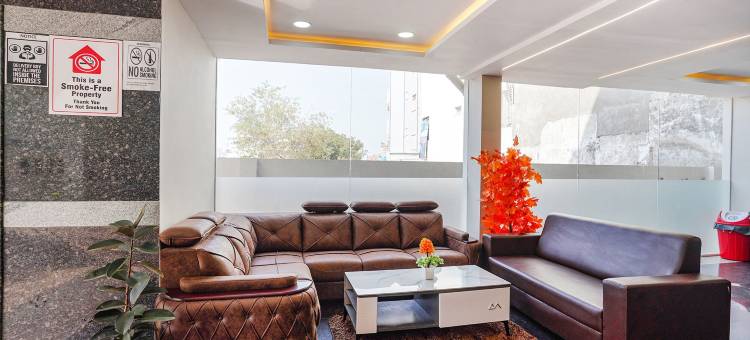 Fabhotel Lio7大酒店(FabHotel Lio7 Grand - Vanasthalipuram)图片