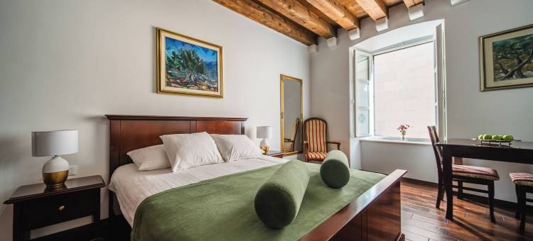 桑斯广场公寓(Sunce Palace Apartments with Free Offsite Parking)图片