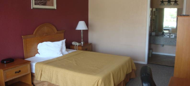 金斯波特阿美里科特酒店和会议中心(Americourt Extended Stays)图片