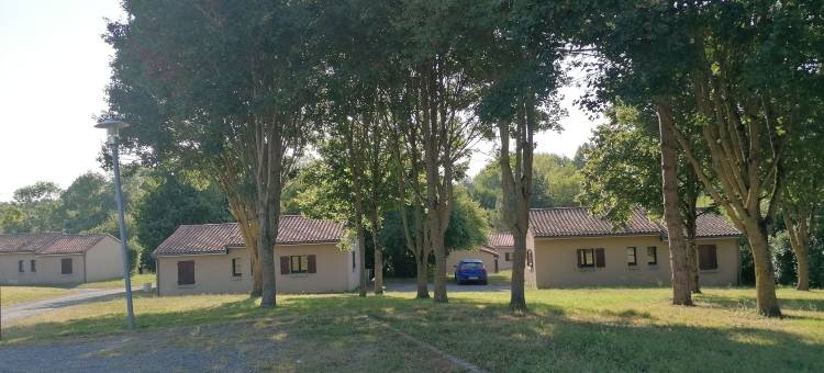 法国之地度假屋 - 蒙孔图尔活动公园(Terres de France - Moncontour Active Park)图片