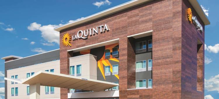 里士满拉昆塔温德姆套房酒店(La Quinta Inn & Suites by Wyndham Richmond-Sugarland)图片