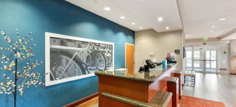 米斯提欢朋套房酒店(Hampton Inn & Suites Mystic)图片