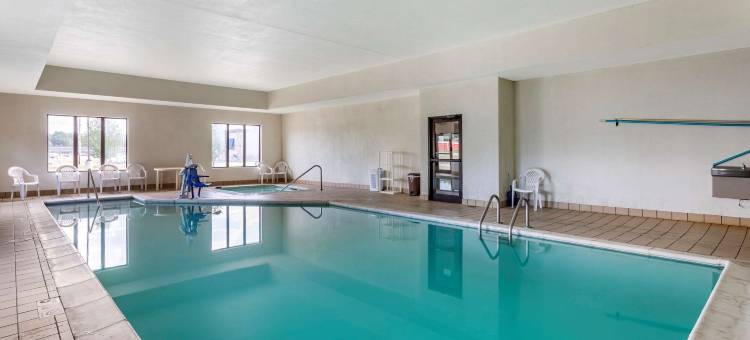 卡尔德本大学区舒适套房酒店(Comfort Inn & Suites Carbondale University Area)图片