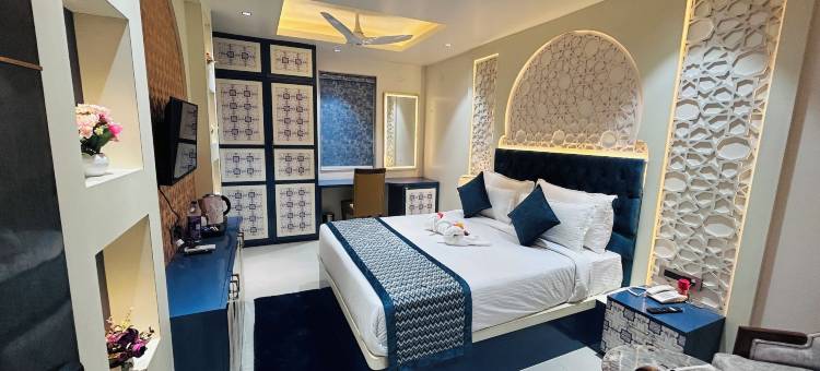 米娜奥鲁姆酒店(HOTEL MEENA AURUM INN)图片