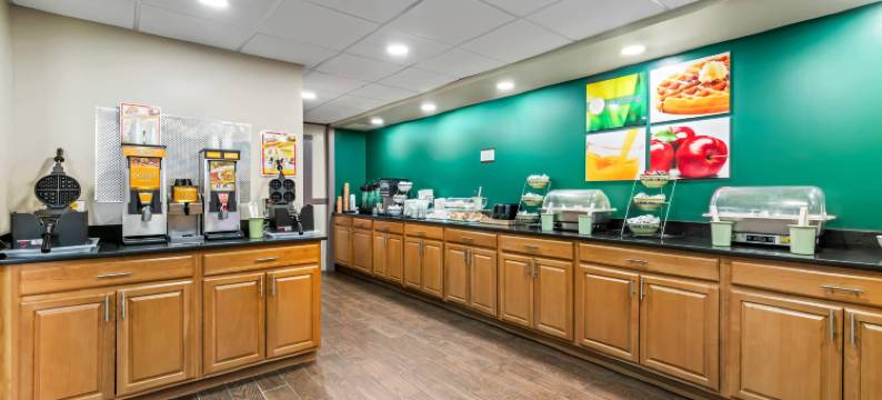 邦戈机场品质酒店(Quality Inn Bangor Airport)图片