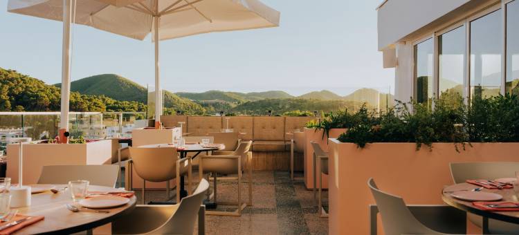 蒙德里安伊维萨岛(Mondrian Ibiza)图片