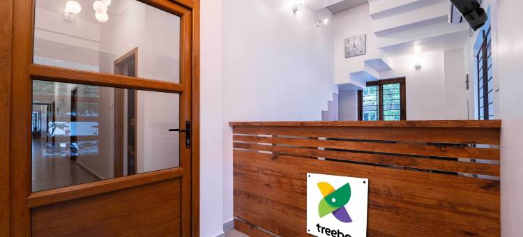 Treebo 西堡神圣(Treebo West Fort Divine)图片