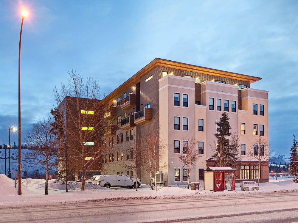 Raven Inn Whitehorse Over view