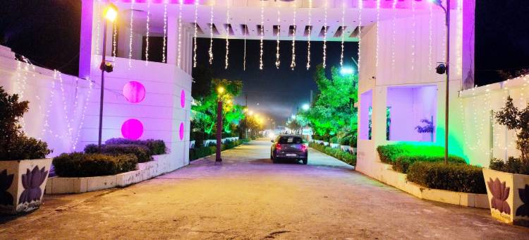 莲花门廊俱乐部及度假村(Lotus Portico Club & Resort)图片