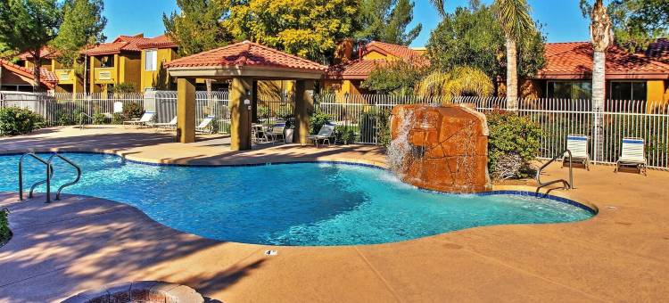 靠近贝莱尔高尔夫俱乐部！带泳池的凤凰城住所(Near Bellair Golf Club! Phoenix Abode w/ Pool)图片