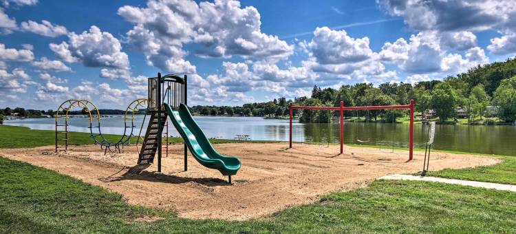 美丽的Hanoverton小屋在Guilford湖上！(Charming Hanoverton Cottage on Guilford Lake!)图片