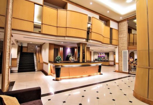 Bossotel Bangkok Hotel Overview