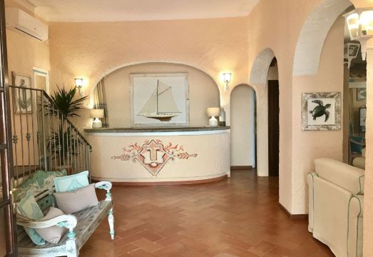 Hotel Colonna San MarcoHotel Overview