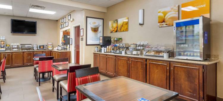 舒适酒店哥伦布近本宁堡(Comfort Inn Columbus Near Fort Moore)图片