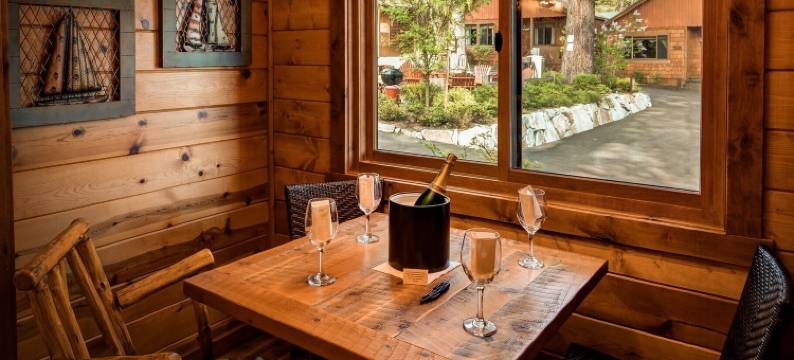 雪松峡谷旅馆(Cedar Glen Lodge)图片