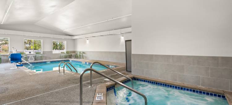 伊甸草原希尔顿Spark酒店(Spark by Hilton Eden Prairie)图片