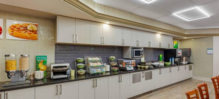 品质套房酒店(Quality Inn & Suites)图片