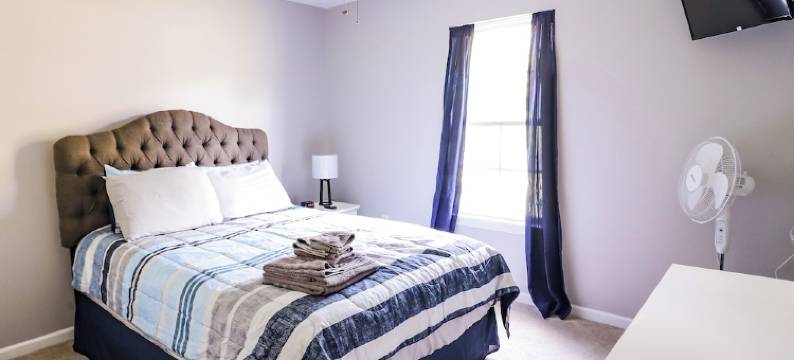 Near Fort Polk • Gameroom • Fire Pit • Golf • Beach图片