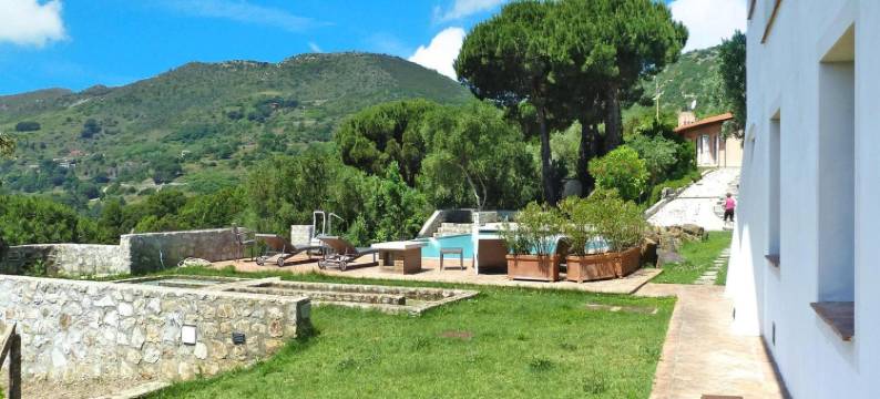 Apartment in Elba with Panoramic Views图片