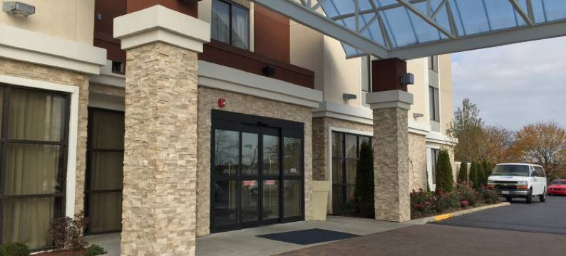 芝加哥NW阿灵顿高地智选假日酒店(Holiday Inn Express CHICAGO NW - ARLINGTON HEIGHTS by IHG)图片