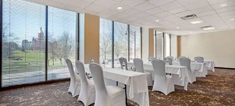 国会大厦酒店-阿桑德连锁酒店(The Capitol Hotel)图片