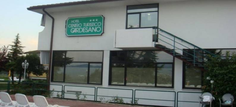 佳迪萨诺中央旅游酒店(Hotel Centro Turistico Gardesano)图片