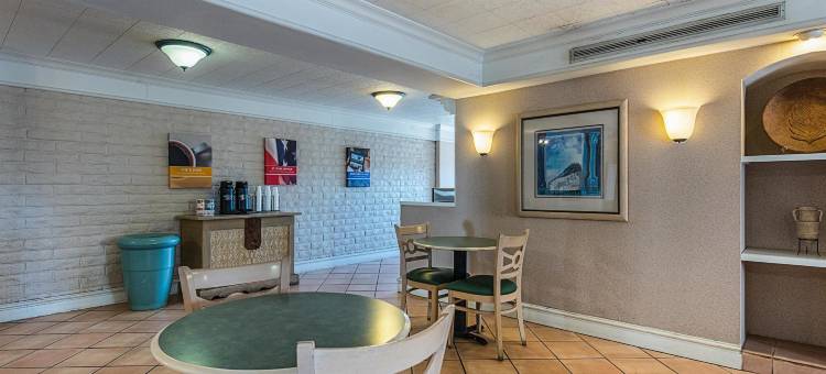 诺克斯维尔6号汽车旅馆(Motel 6 Knoxville, TN)图片