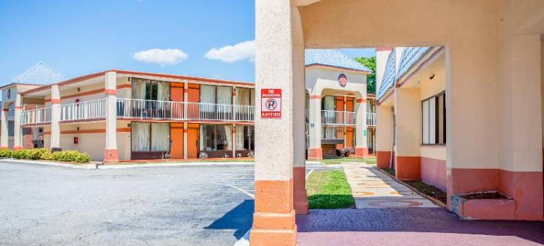 OYO酒店-格林斯伯勒东I40(OYO Hotel Greensboro East I 40)图片