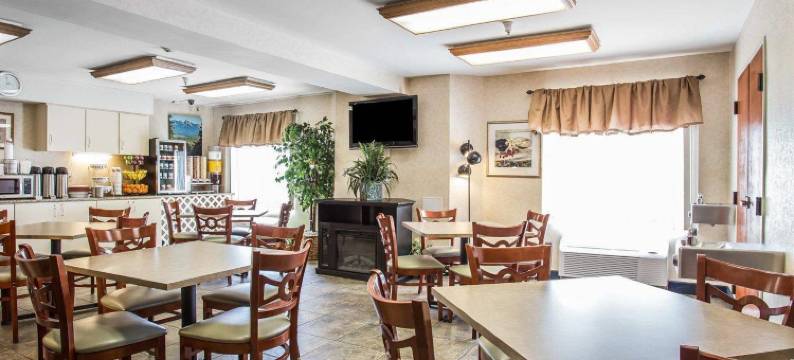 丹佛国际机场艾克诺旅舍(Econo Lodge Denver International Airport)图片