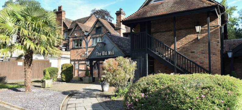 老磨坊酒店 - 格林国王旅馆(Old Mill by Chef & Brewer Collection)图片