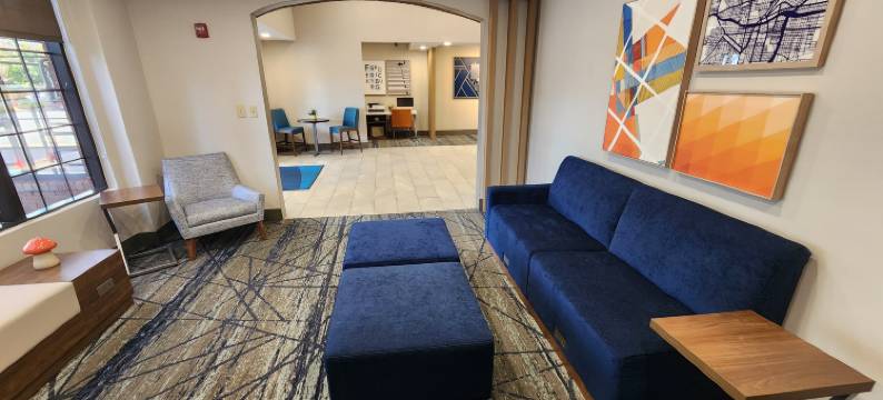 Holiday Inn Express 弗雷德里克斯堡(Holiday Inn Express FREDERICKSBURG SOUTHPOINT by IHG)图片