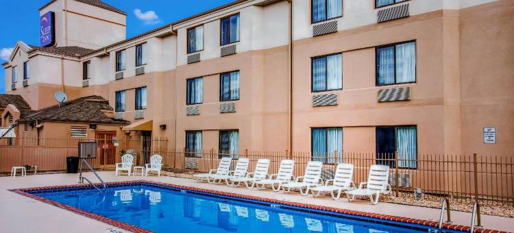 堪萨斯城国际机场品质酒店(Quality Inn Kansas City International Airport)图片