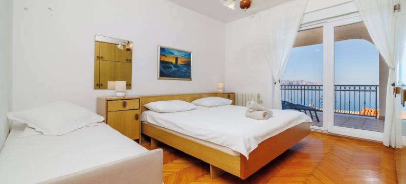 玛丽哈公寓酒店(Apartments Marija Senj)图片