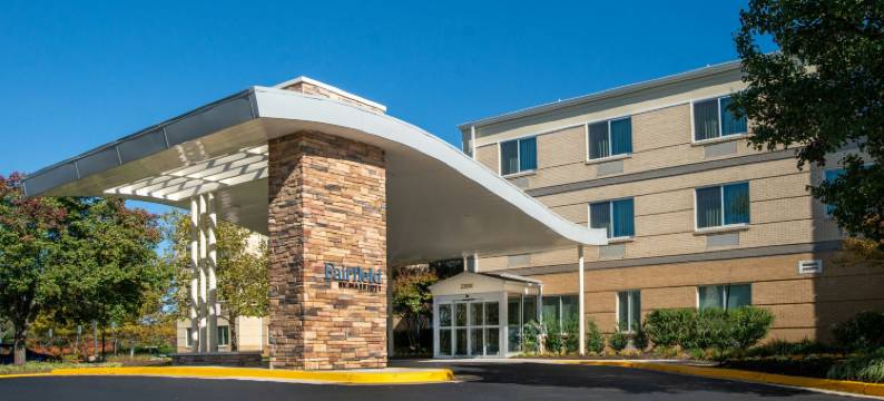 杜勒斯机场万枫酒店及套房(Fairfield Inn & Suites at Dulles Airport)图片