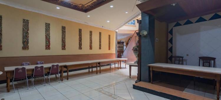 红门酒店 @ 罗达雅酒店 万隆(RedDoorz at Hotel Lodaya Bandung)图片