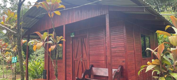 洛斯拉吉托斯小屋(Cabañas Los Laguitos Rio Celeste)图片