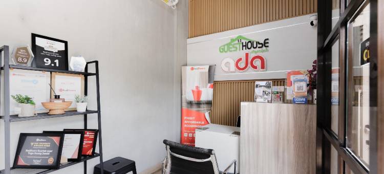 红多兹伊斯兰酒店-近占碑图古朱安(RedDoorz Syariah Near Tugu Juang Jambi)图片