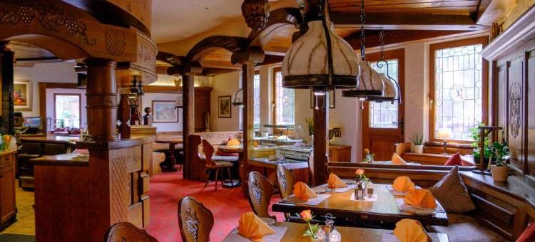 圣玛蒂拿卡斯特尔酒店(Hotel St. Martiner Castell)图片
