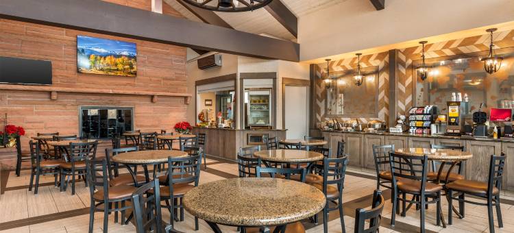 银色马鞍贝斯特韦斯特优质酒店(Best Western Plus Silver Saddle Inn)图片
